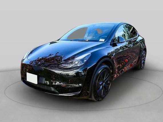 TESLA MODEL Y 2025 7SAYGAEE9SF290769 image